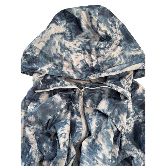 LULULEMON Miss Misty Jacket II Sea Side Silver Women's Sz 8 - Picture 9 of 10